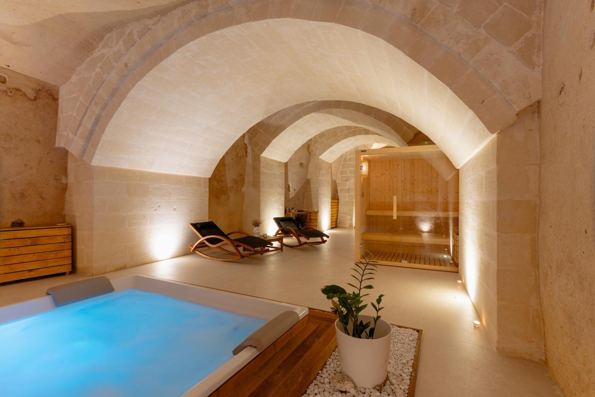 Endea Suite Rooms & Lounge Spa マテーラ エクステリア 写真