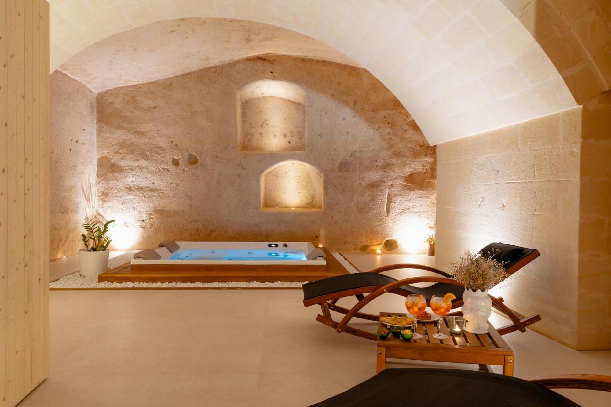 Endea Suite Rooms & Lounge Spa マテーラ エクステリア 写真